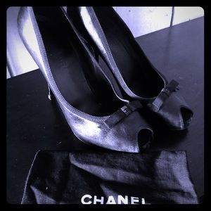 Chanel black pumps